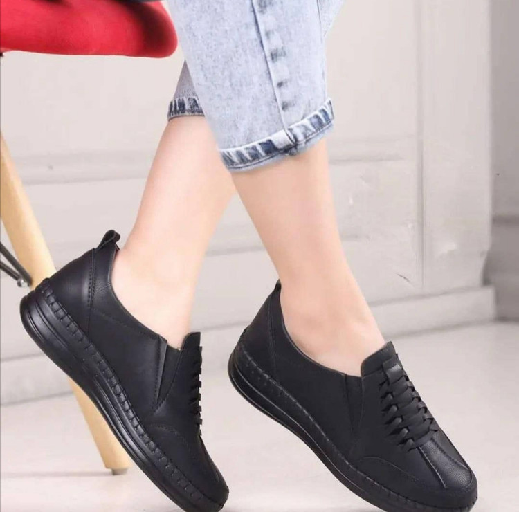 کفش بزرگ پا