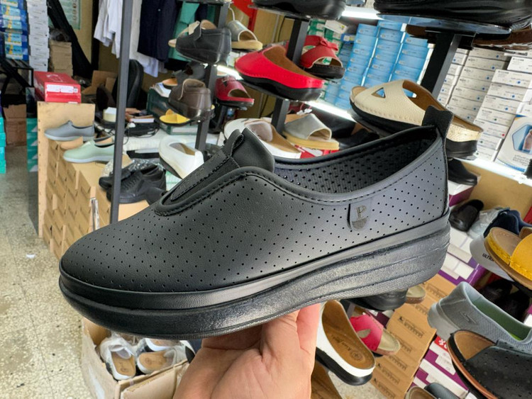 کفش مشکی طبی راحتی زنانه شفاطب نوین مدل تبریز در اینستاگرام @dena.teb1301