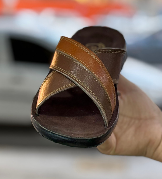 صندل مردانه