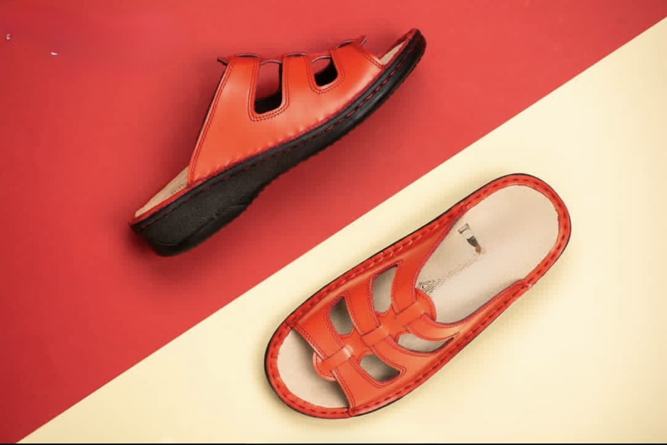 دمپایی تمام چرم