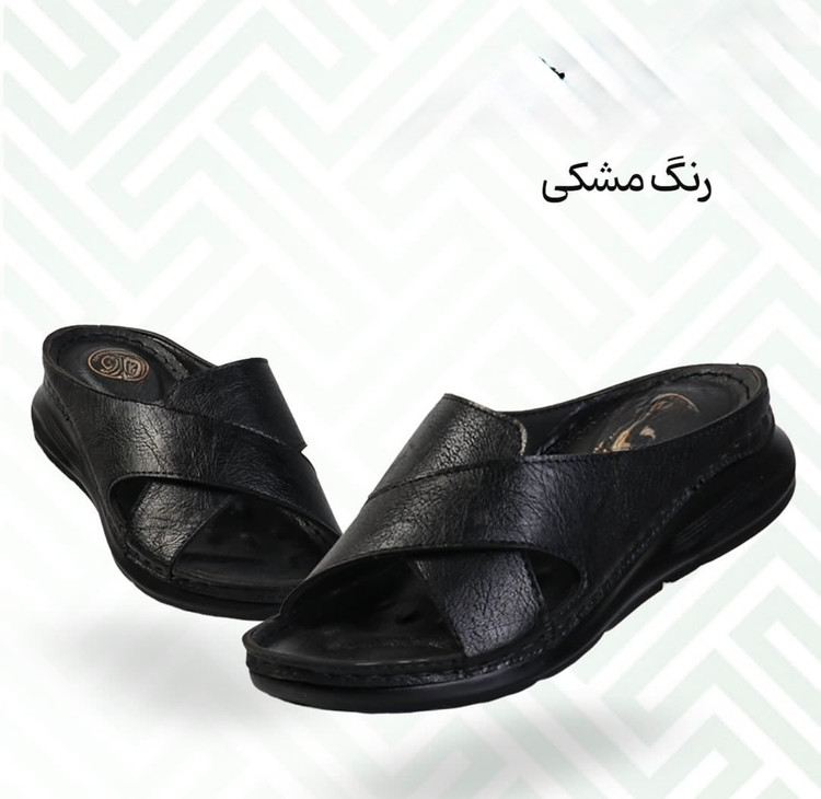 دمپایی مشکی