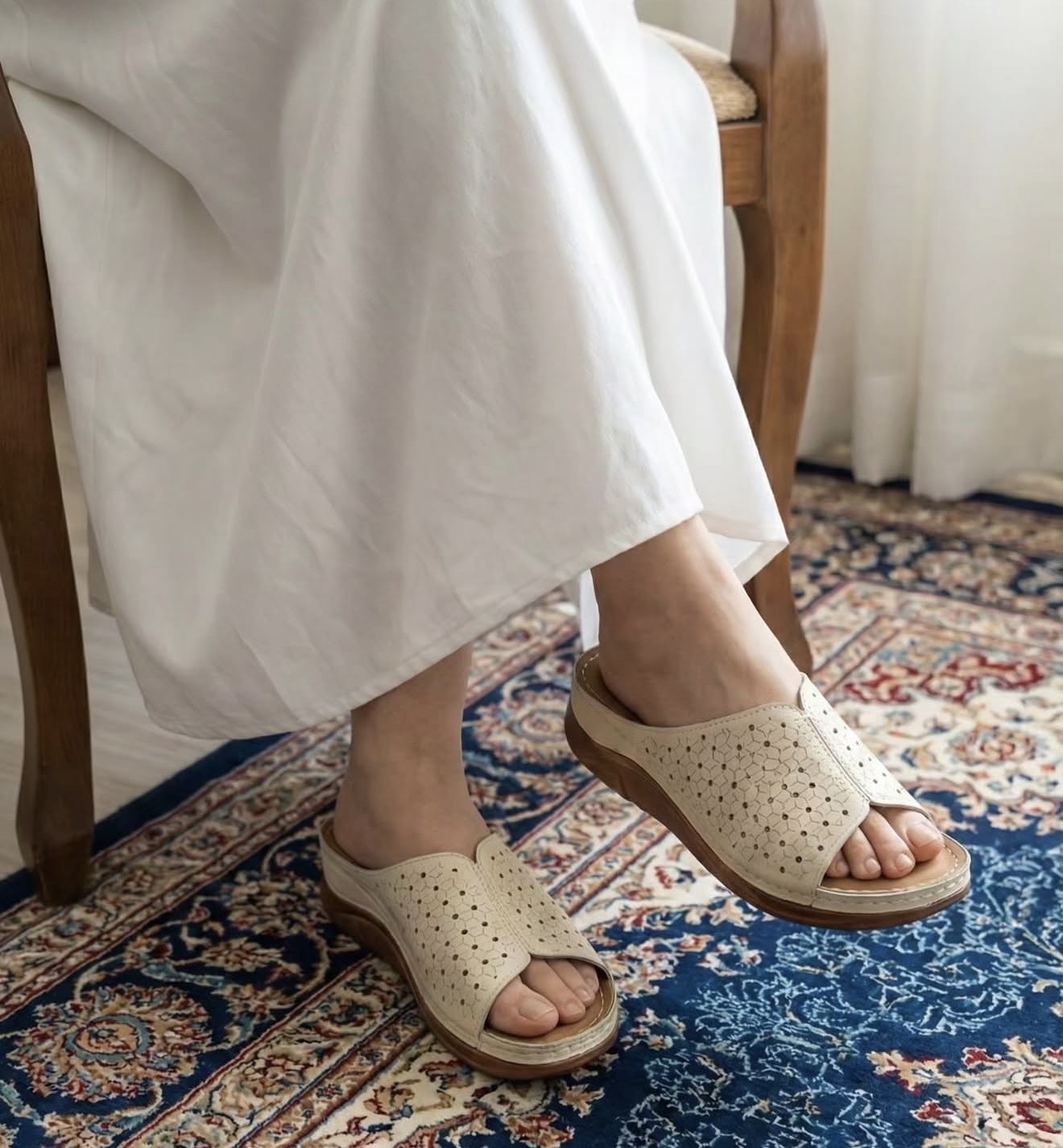 خرید اینترنتی دمپایی زنانه اصل طبی پد مخصوص خارپاشنه کد ۱۳۲