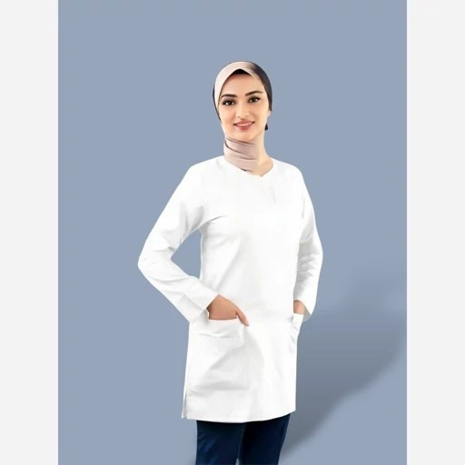 روپوش پزشکی زنانه سفید جلوبسته کجراه کد